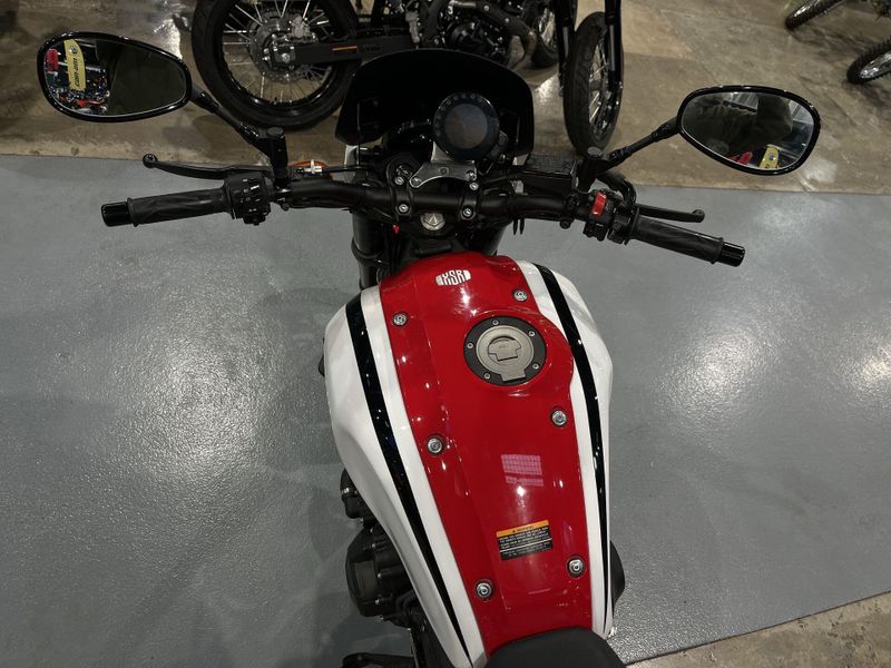 Used 2021 Yamaha XSR900 Image 15