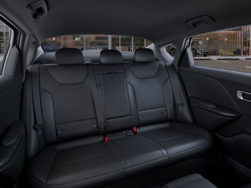 New 2027 Kia K4 EXImage 17