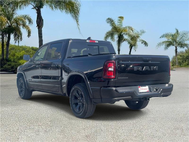 New 2026 RAM 1500 Big Horn Crew Cab 4x2 5'7' Box