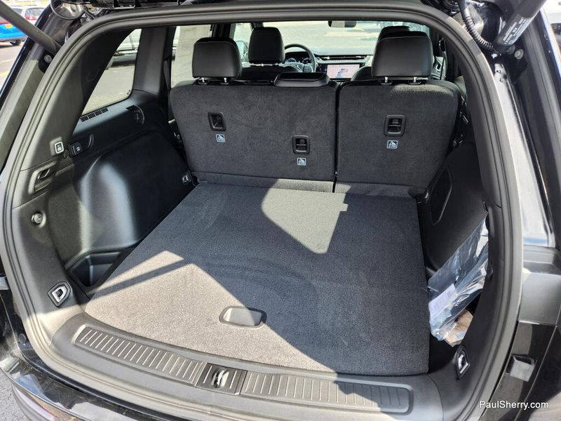 New 2026 Jeep Grand Cherokee Limited 4x4