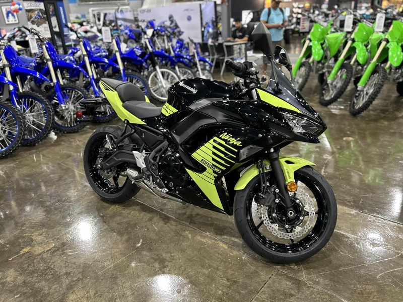 New 2026 Kawasaki NINJA 650 ABS Image 5