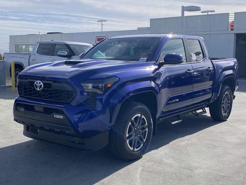 2024 Toyota Tacoma Image 6