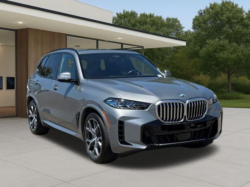 Used 2024 BMW X5 xDrive50eImage 6