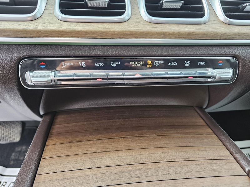 Used 2020 Mercedes-Benz GLE 350Image 15