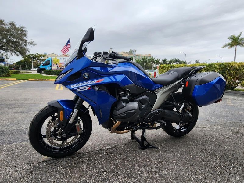 2026 BMW R 1300 RSImage 4