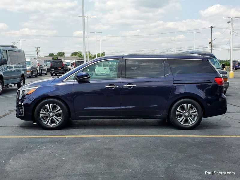 2021 Kia Sedona SXImage 16