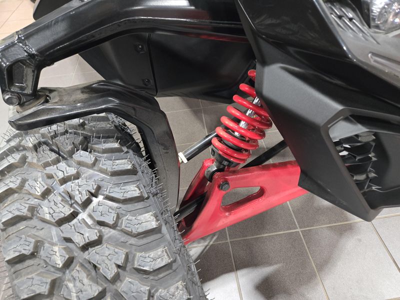 NEW 2025 CAN-AM MAVERICK R MAX X RS 999T DCT Image 27