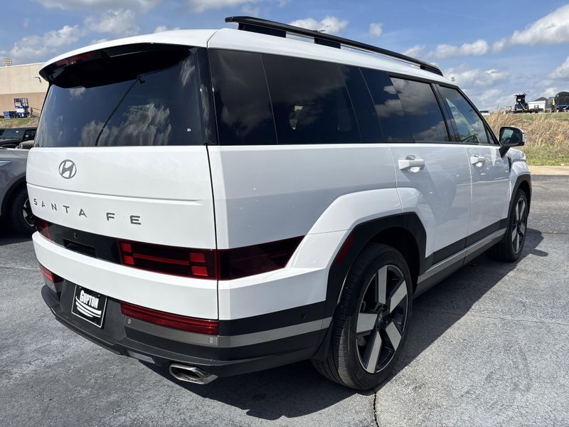Used 2024 Hyundai Santa Fe LimitedImage 7