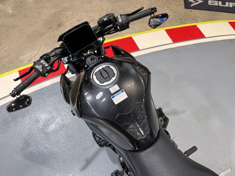 Used 2025 Kawasaki Z900 ABS Image 11
