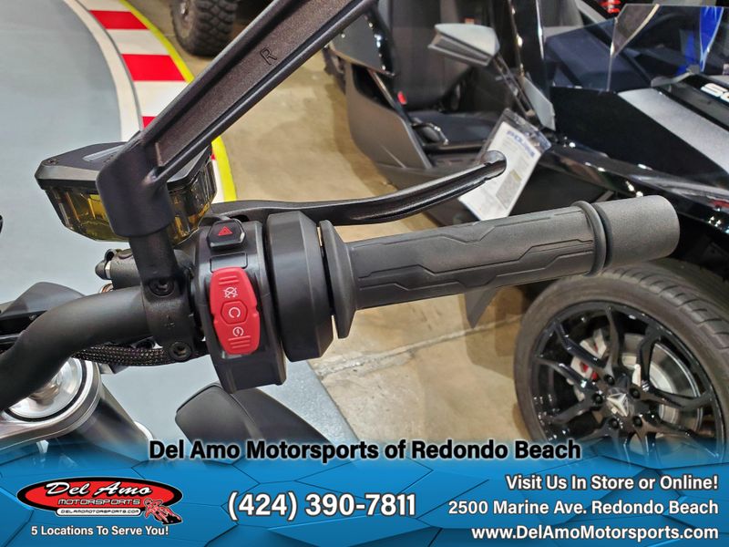 2024 CFMOTO 800NK Image 14