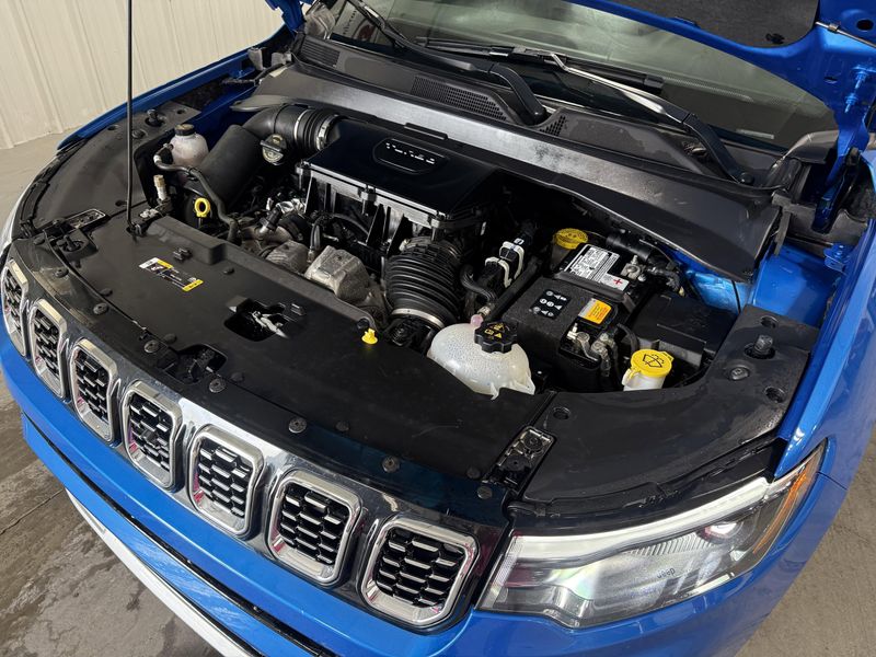 Used 2024 Jeep Compass LimitedImage 18