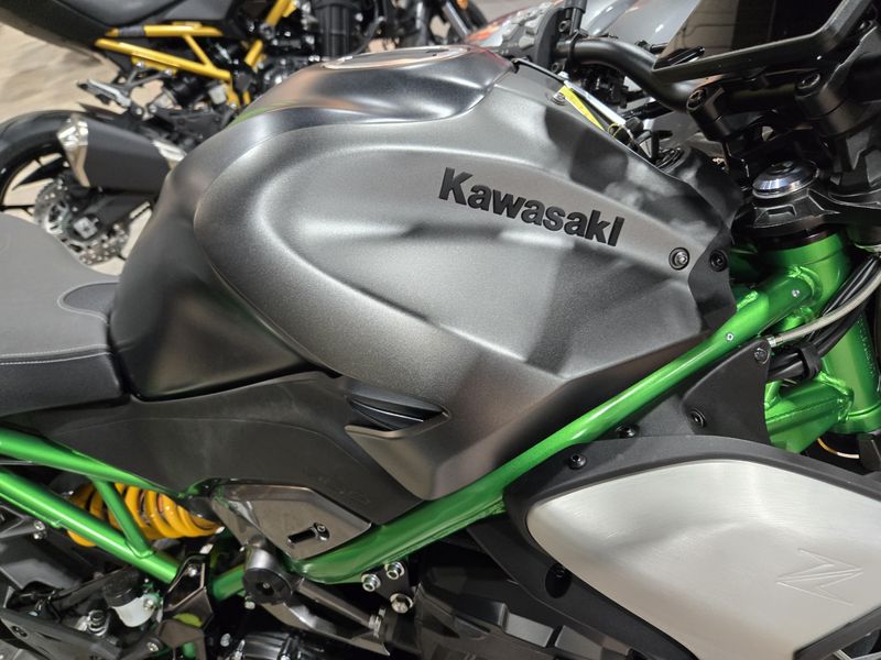 NEW 2026 KAWASAKI Z900 SE ABS Image 22