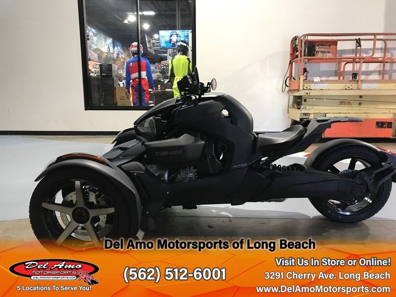 2023 Can-Am F2PC  in a BLACK/ CUSTOM exterior color. Del Amo Motorsports of Long Beach (562) 362-3160 delamomotorsports.com 