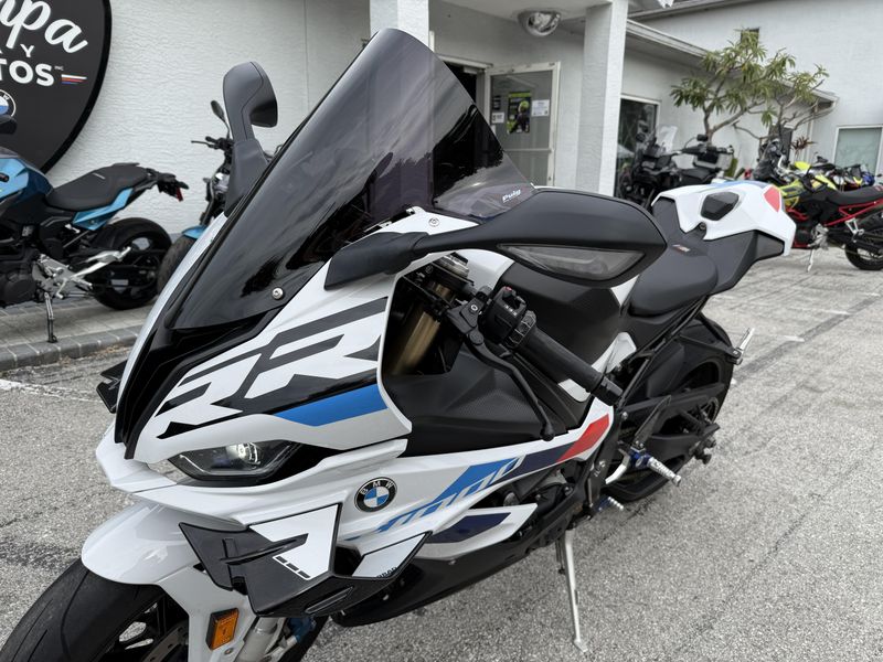 2024 BMW S 1000 RR