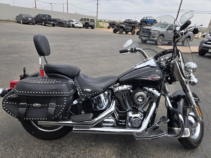USED 2007 HARLEY HERITAGE SOFTAIL CLASSIC Image 2