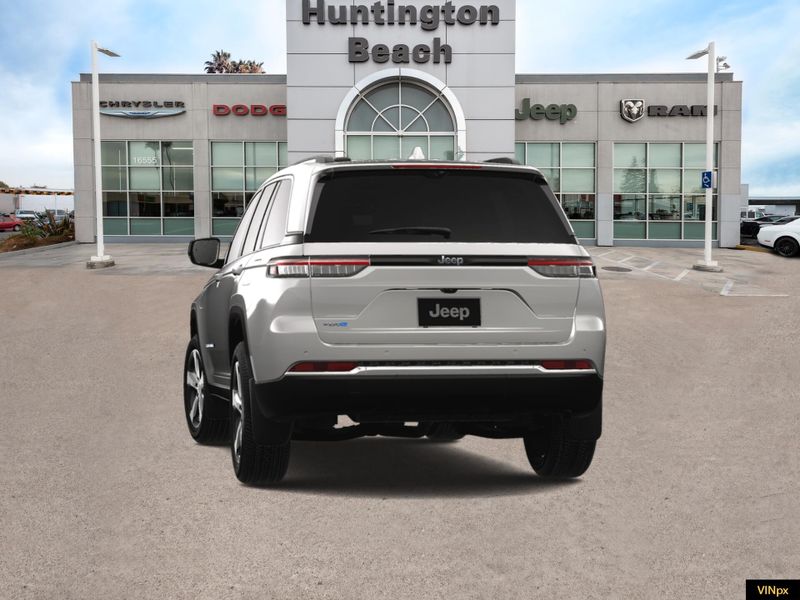 2024 Jeep Grand Cherokee 4xe Base 4x4Image 13