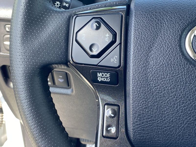 2024 Toyota 4Runner TRD Off-RoadImage 28
