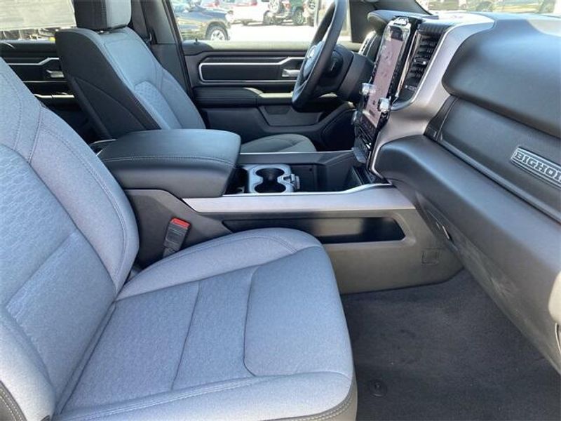 2025 RAM 1500 Big Horn Crew Cab 4x4 5