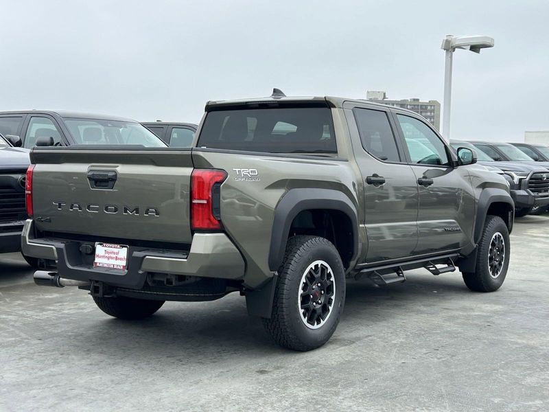 2024 Toyota Tacoma TRD Off RoadImage 3