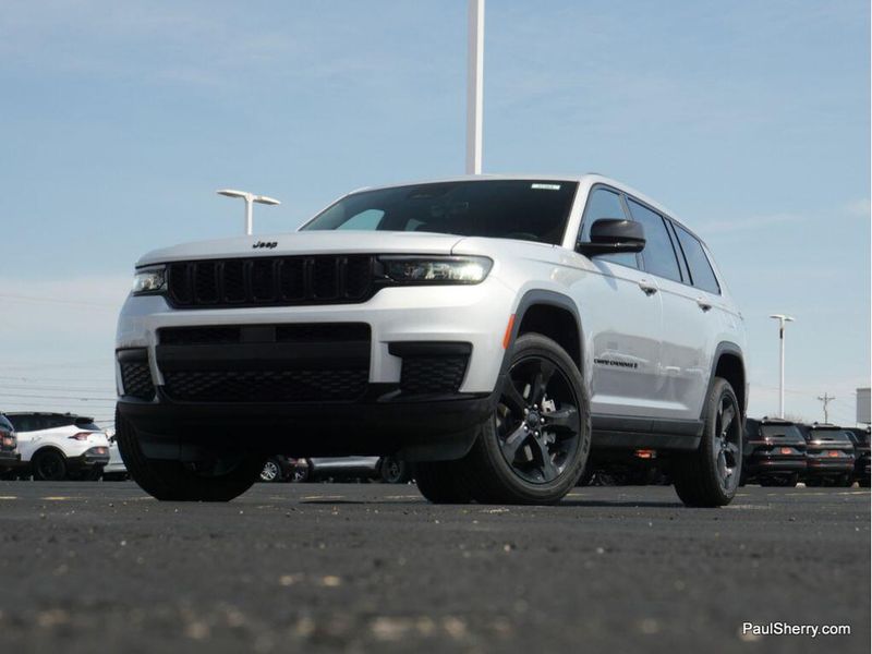 2025 Jeep Grand Cherokee L Altitude X 4x4Image 44