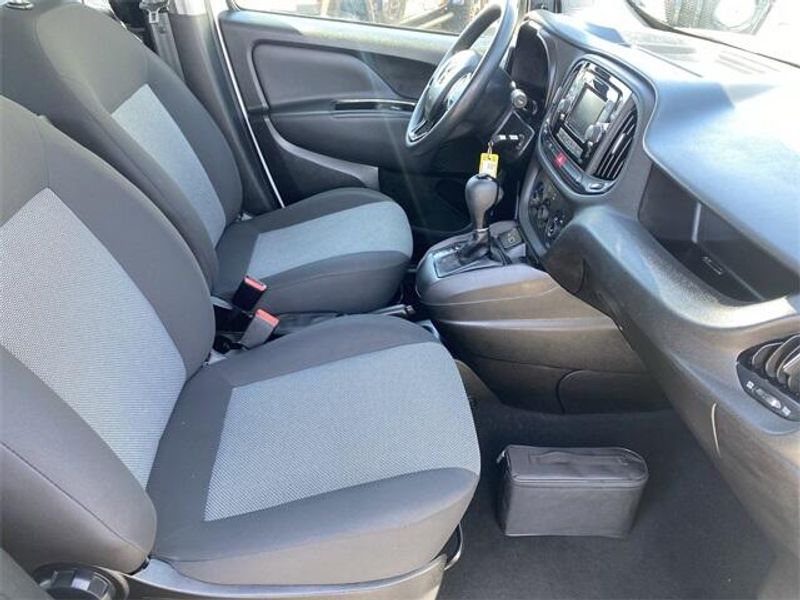2021 RAM ProMaster City TradesmanImage 12