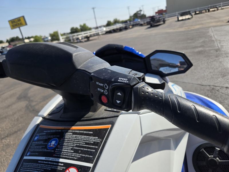 Used 2022 Yamaha VX CRUISER WAUDIO AZURE BLUEWHITE Image 12