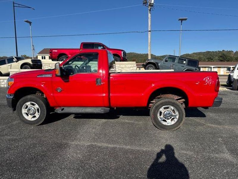 2013 Ford F-350 photo 2