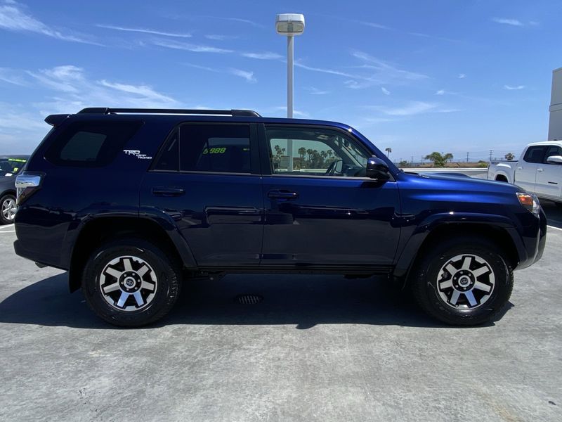 2024 Toyota 4Runner TRD Off-RoadImage 3