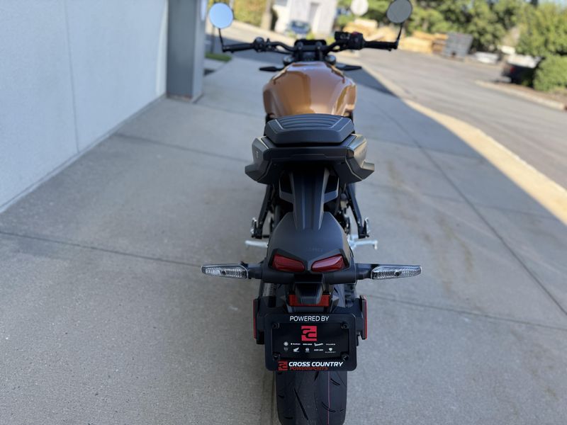 2026 Suzuki GSX 8TImage 5