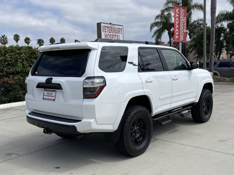 2024 Toyota 4Runner TRD Off RoadImage 4