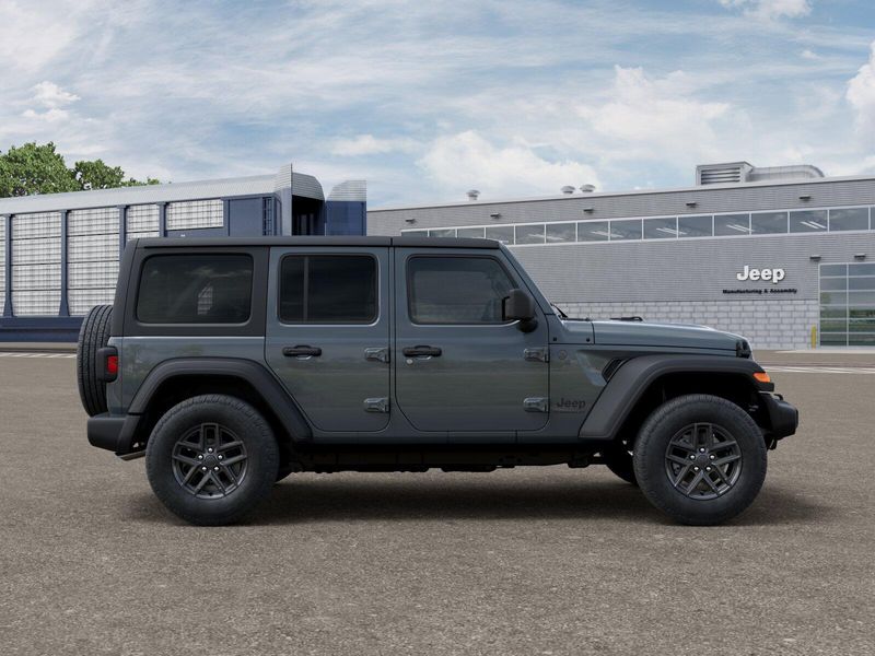 New 2026 Jeep Wrangler 4-door Sport SImage 12