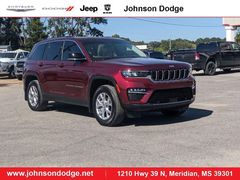 2022 Jeep Grand Cherokee LimitedImage 1