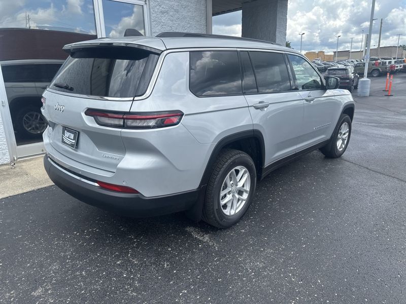 New 2025 Jeep Grand Cherokee L Laredo X 4x4Image 6