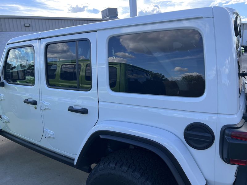 New 2025 Jeep Wrangler 4-door Rubicon XImage 11
