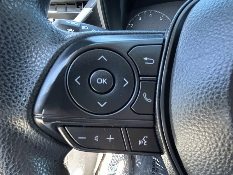 Used 2024 Toyota Corolla LEImage 27