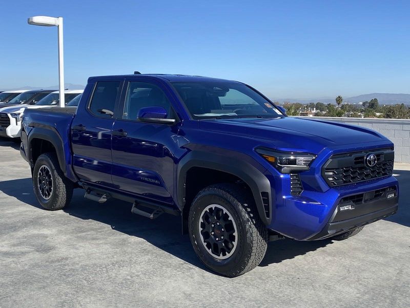 2024 Toyota Tacoma TRD Off RoadImage 2