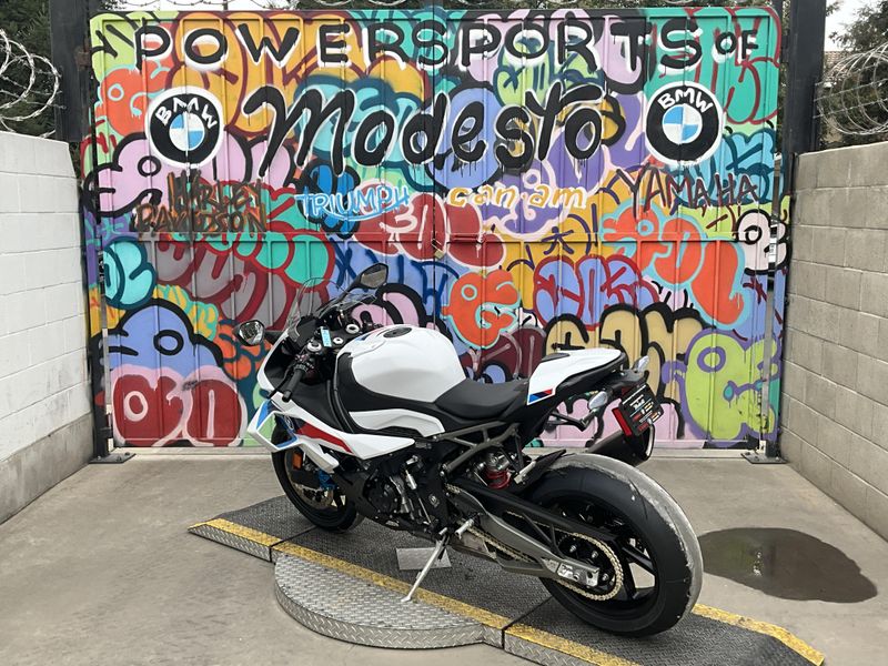 New 2027 BMW S 1000 RR Image 5