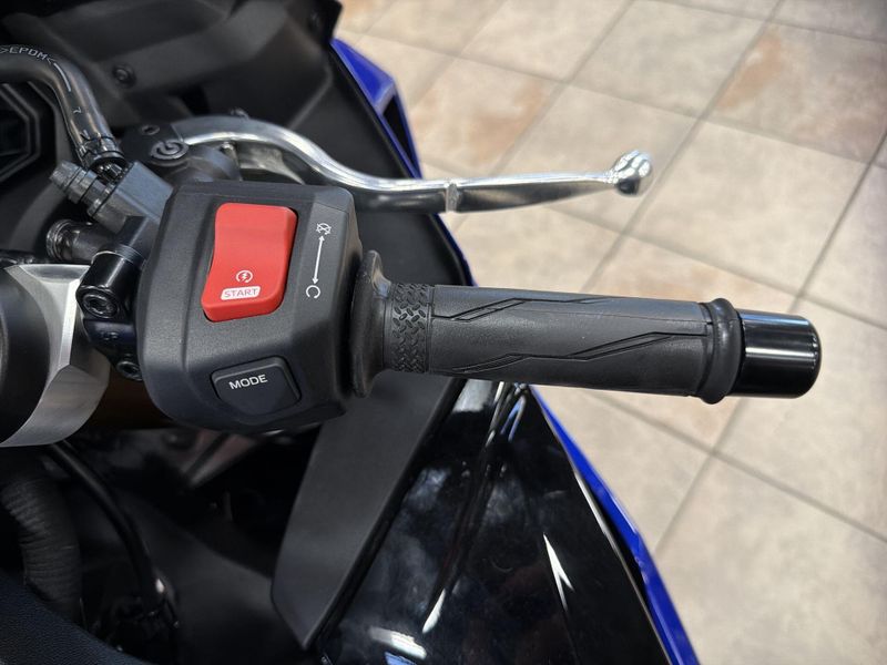 New 2026 Yamaha YZF-R9 Image 21