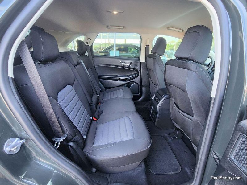 Used 2024 Ford Edge SE
