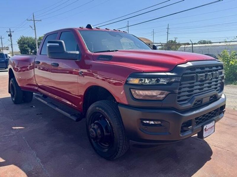 New 2025 RAM 3500 Tradesman Crew Cab 4x4 8