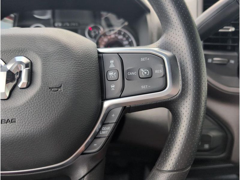 2025 RAM 4500 Tradesman Chassis Crew Cab 4x4 60