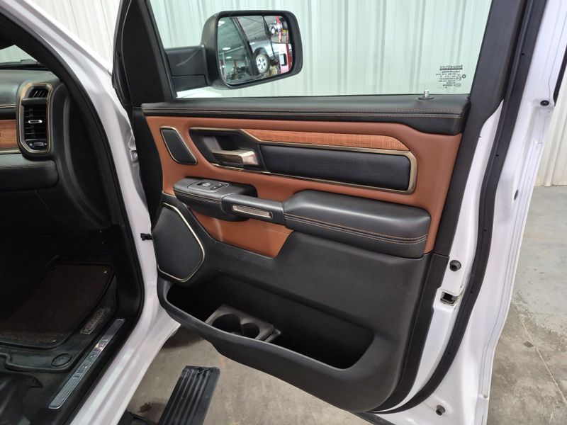 2022 RAM 1500 LonghornImage 13