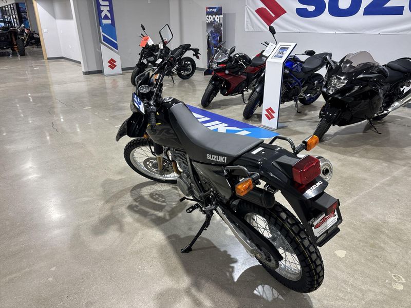 New 2027 Suzuki DR650S Image 13