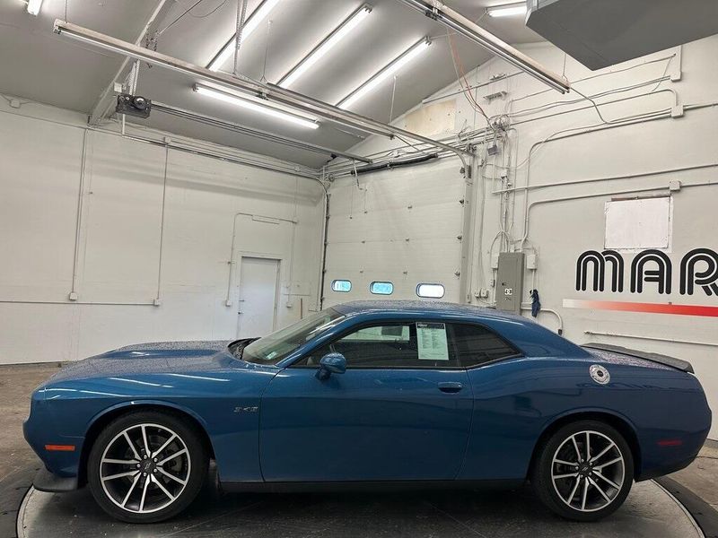 2023 Dodge Challenger R/TImage 10