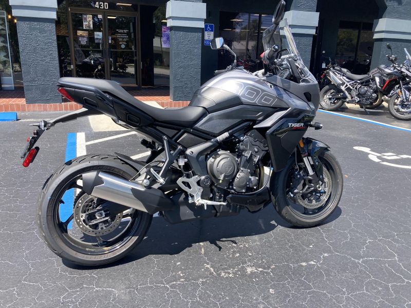 2025 Triumph Tiger Sport 800