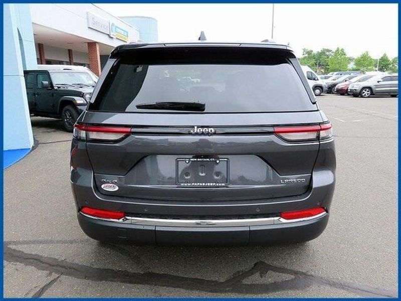 2023 Jeep Grand Cherokee LaredoImage 6
