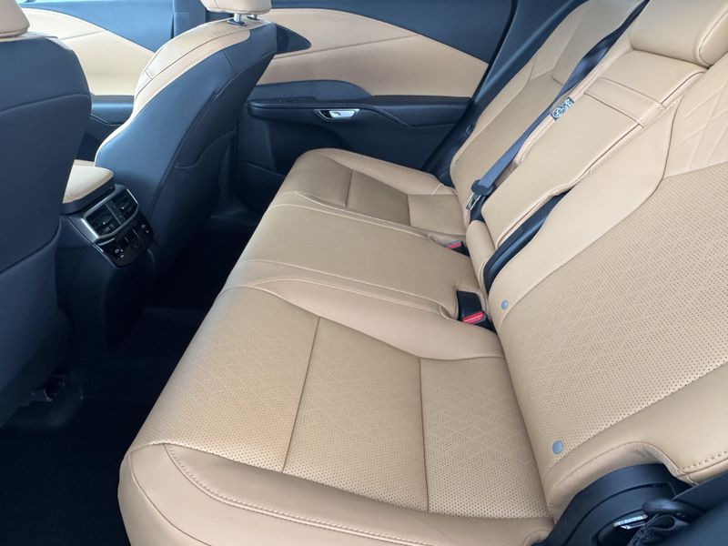 New 2026 Lexus RX 350 Premium+Image 30