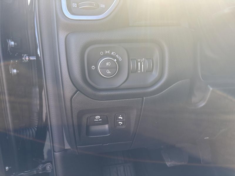 New 2025 RAM 1500 Big Horn Crew Cab 4x4 5