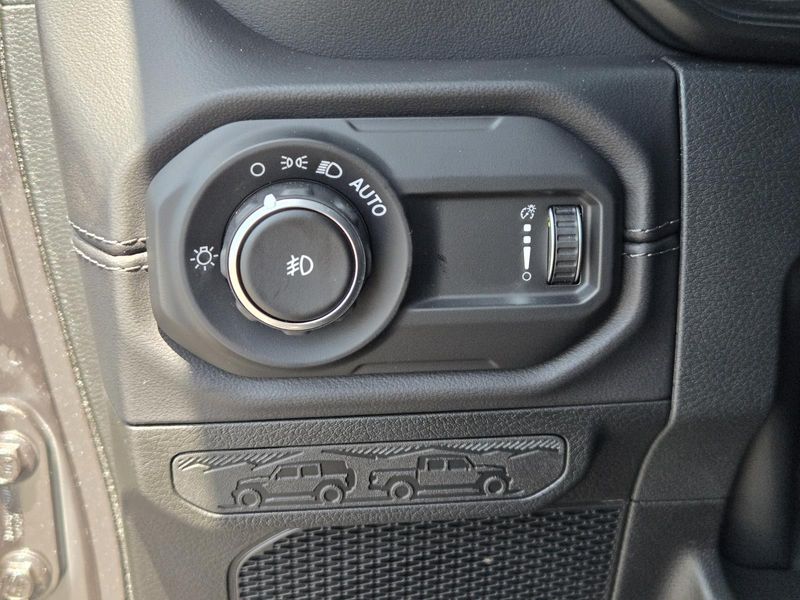 New 2026 Jeep Wrangler 4-door Sahara