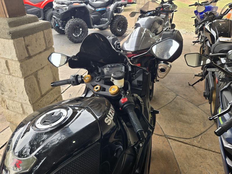 USED 2023 SUZUKI GSXR1000R CA Image 11